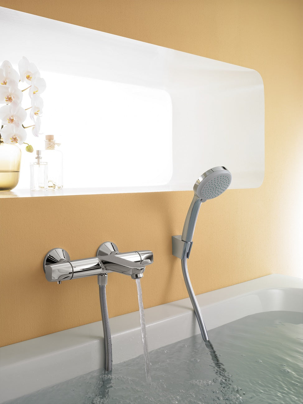 Croma 100 Vario Shower Set - Premium Showers from Hansgrohe - Just GHS281! Shop now at Kimo in Ghana